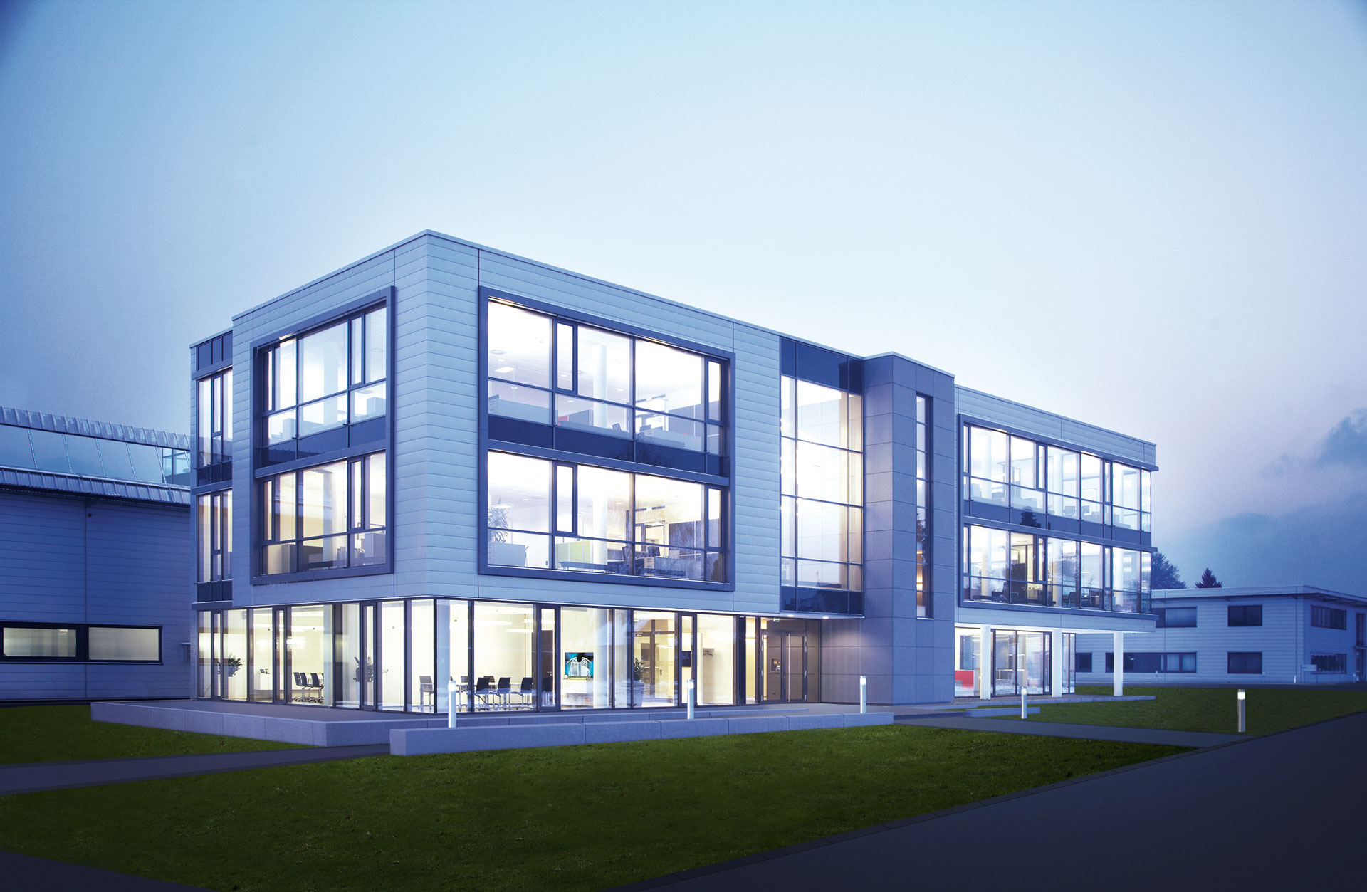 Planung und Bau von Bürogebäuden / Region Günzburg/Augsburg/Ulm